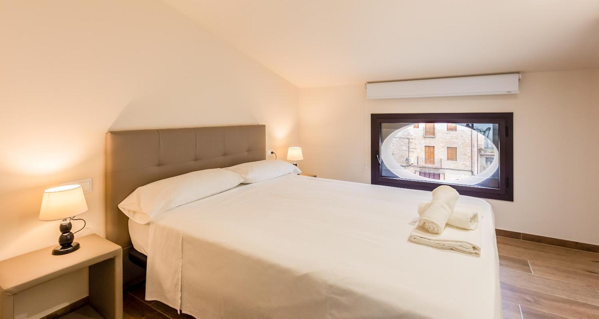 Can Cintet 3 Apartamento Con Terraza En Besalu Exterior photo
