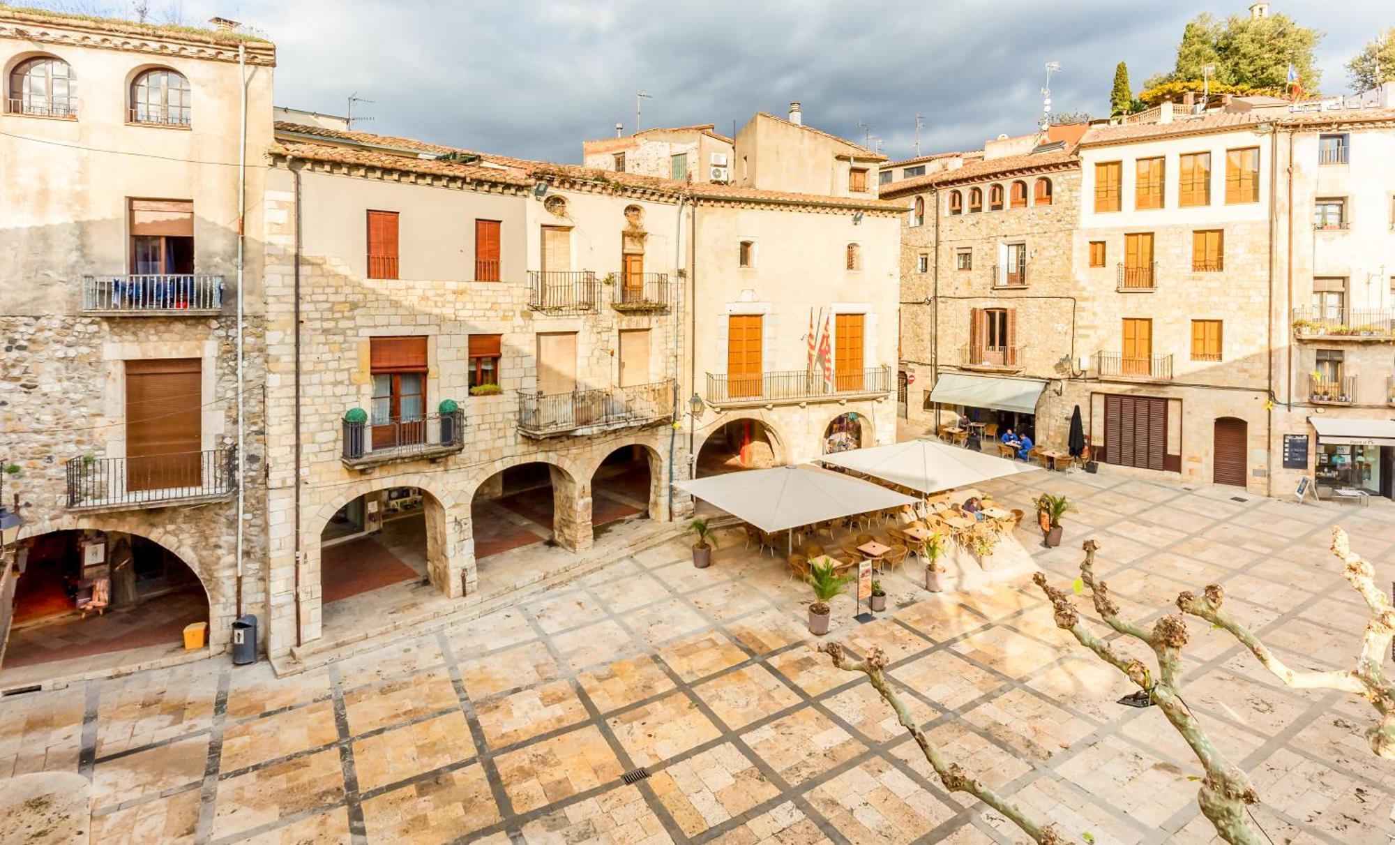 Can Cintet 3 Apartamento Con Terraza En Besalu Exterior photo