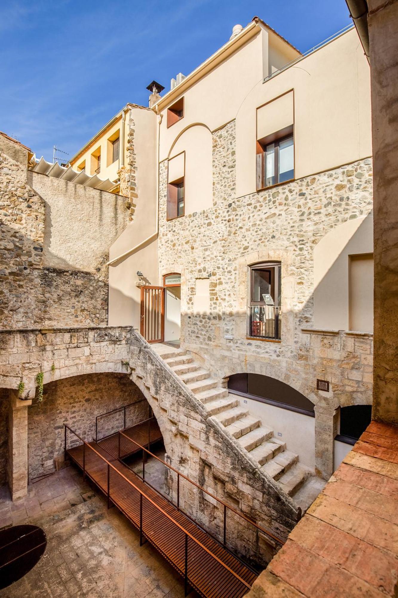 Can Cintet 3 Apartamento Con Terraza En Besalu Exterior photo